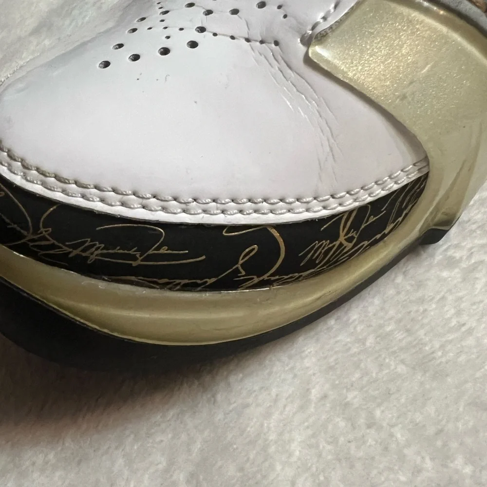 Jordan 23 OG Metallic Gold